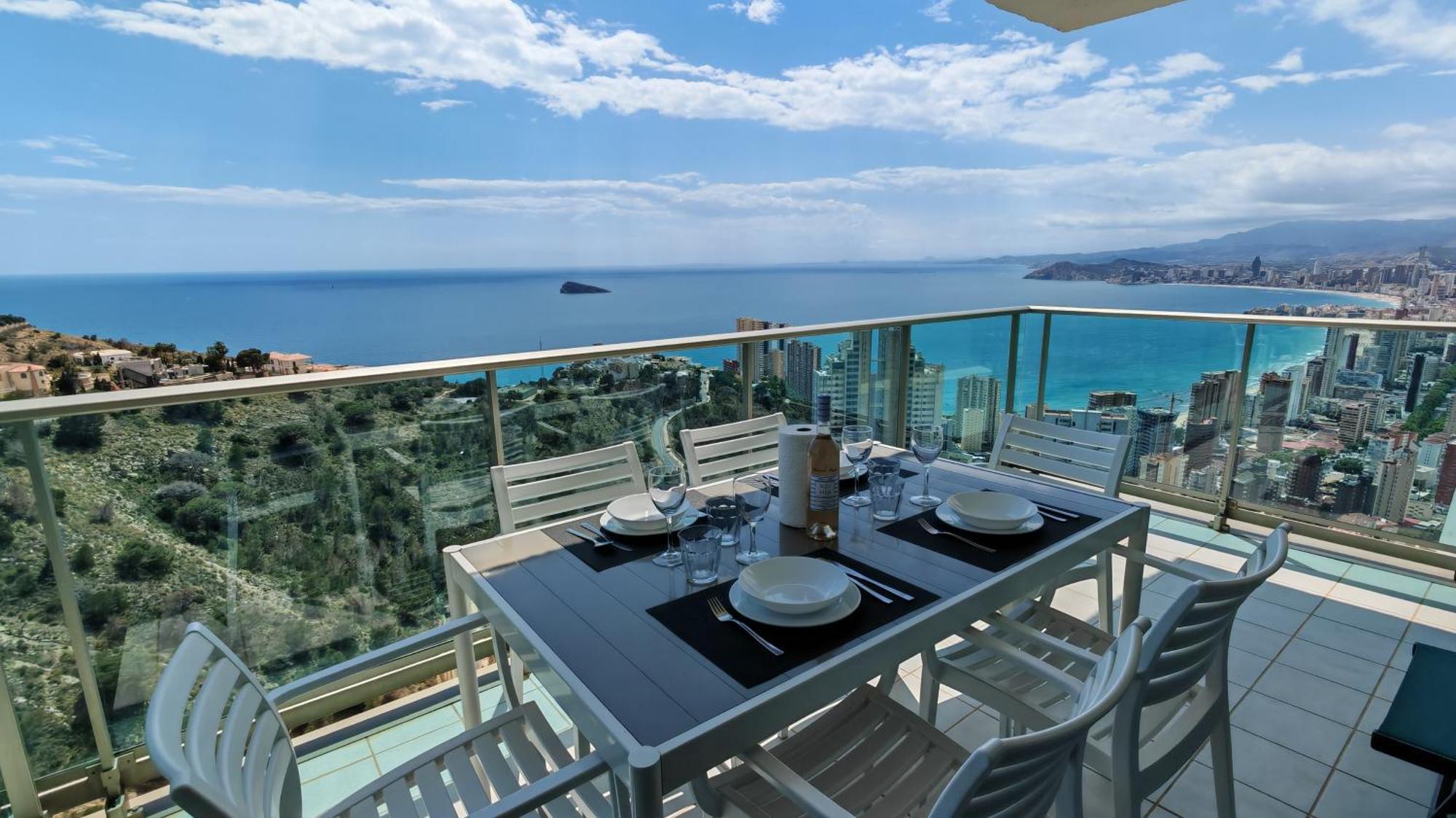 Benidorm High Rise Apartments - Sea Views - Torre Lugano Exteriör bild