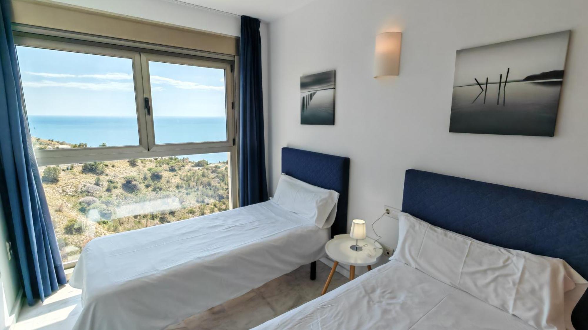 Benidorm High Rise Apartments - Sea Views - Torre Lugano Exteriör bild