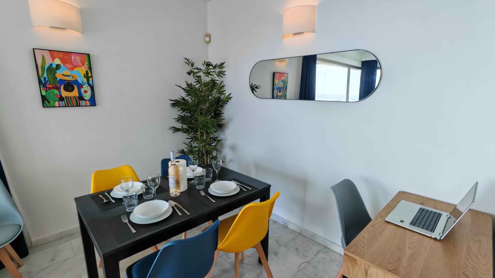 Benidorm High Rise Apartments - Sea Views - Torre Lugano Exteriör bild